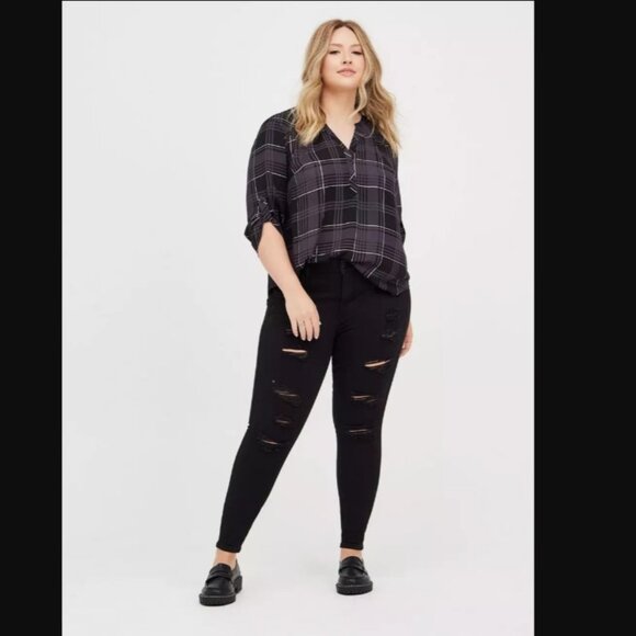 New Torrid 6X Harper 3/4 Sleeve Pullover Blouse - Black, Grey, Metallic - Picture 6 of 7